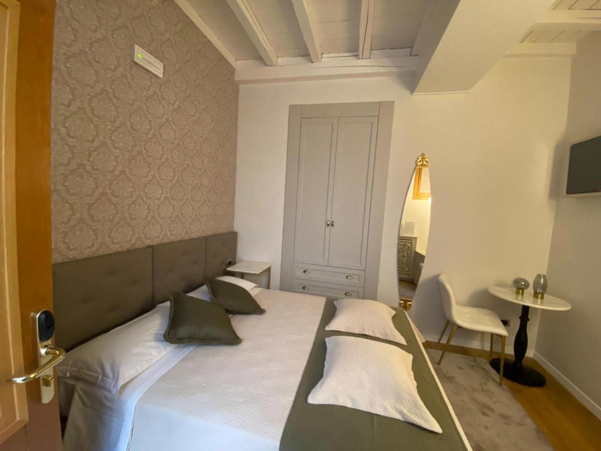 Condotti Rooms ローマ エクステリア 写真
